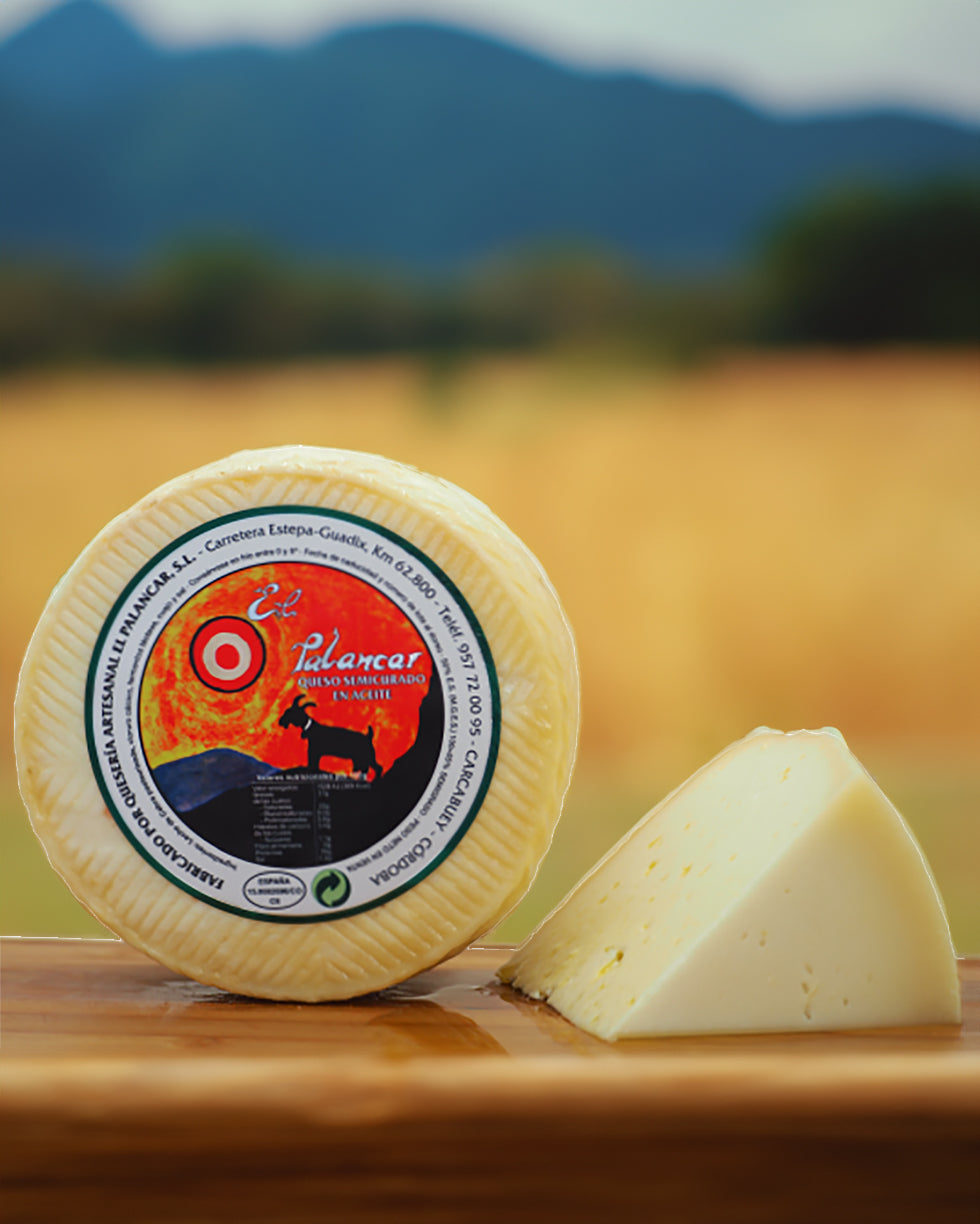 Queso de cabra semicurado en aceite de oliva - El Palancar